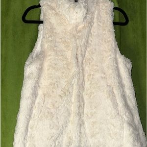 APT .9 White Faux Fur Vest